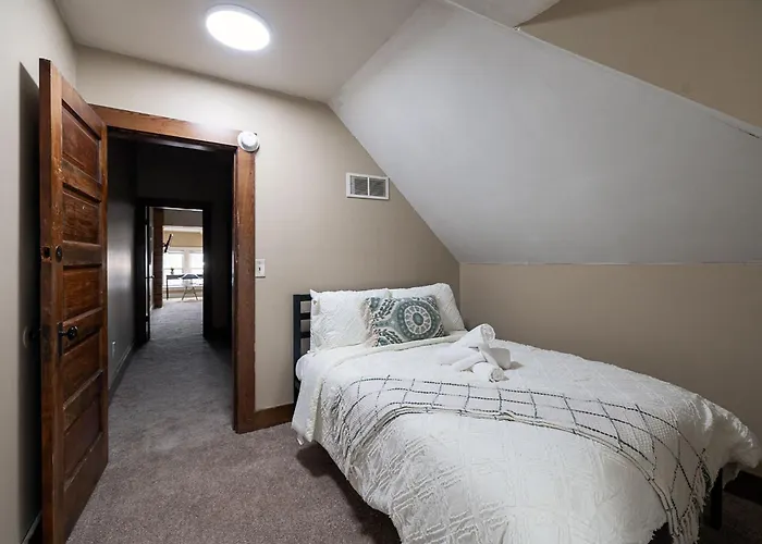 Bright Spacious 5br Perfect For Groups Or Family * Columbus